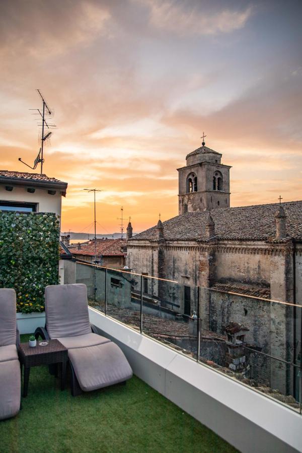 Hotel Degli Oleandri Sirmione Bagian luar foto