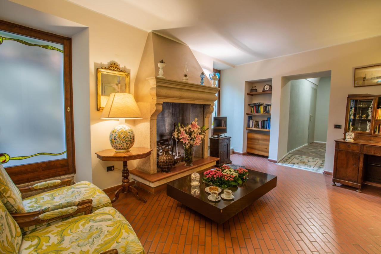 Hotel Degli Oleandri Sirmione Bagian luar foto