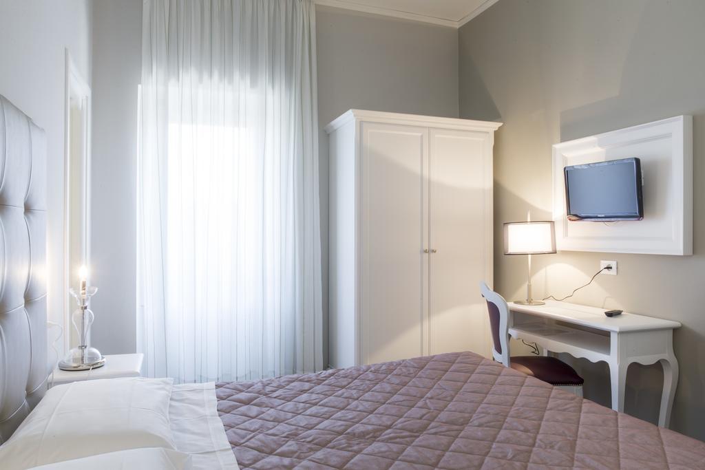 Hotel Degli Oleandri Sirmione Bagian luar foto