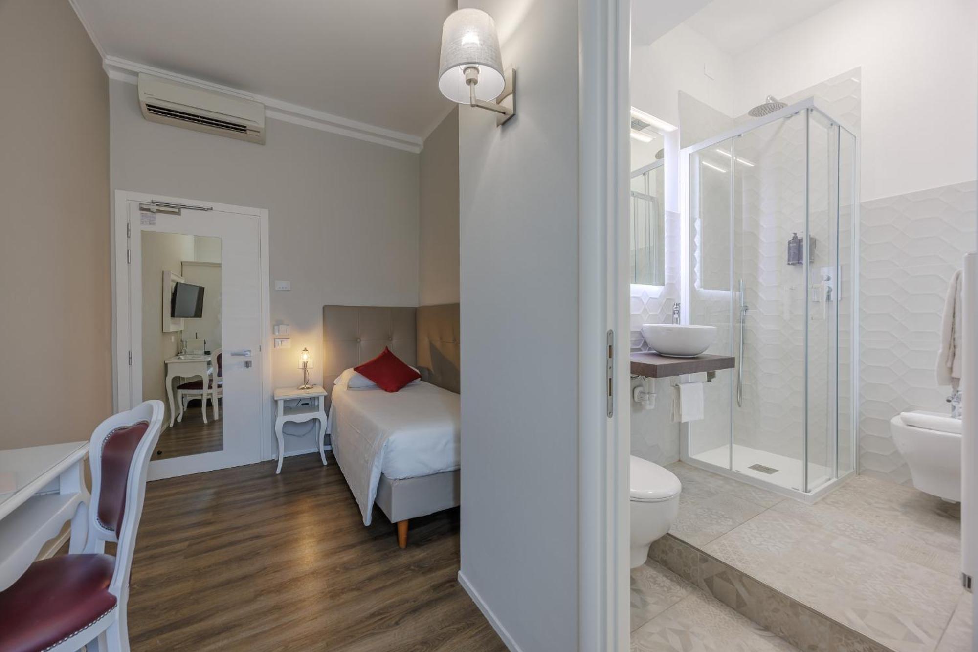 Hotel Degli Oleandri Sirmione Bagian luar foto