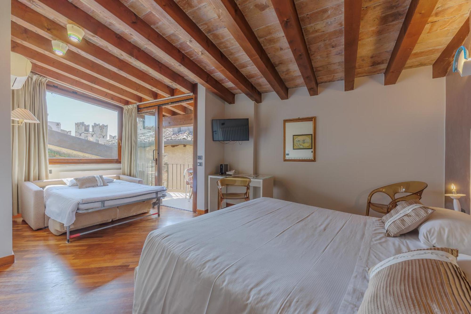Hotel Degli Oleandri Sirmione Bagian luar foto