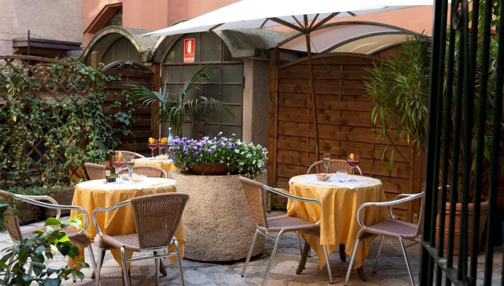 Hotel Degli Oleandri Sirmione Bagian luar foto